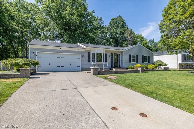 26905 Southwood Lane, Olmsted Twp, OH 44138