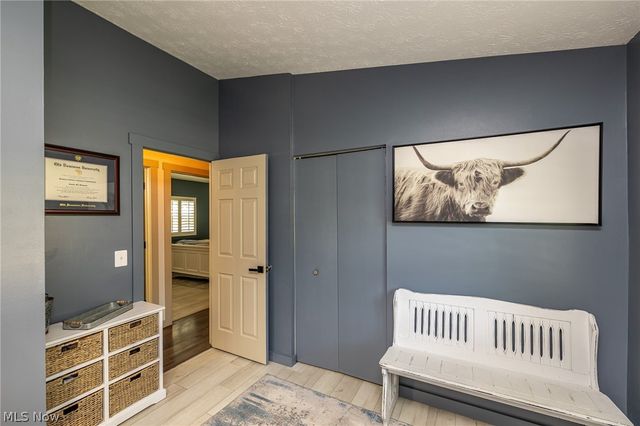 26905 Southwood Lane, Olmsted Twp, OH 44138