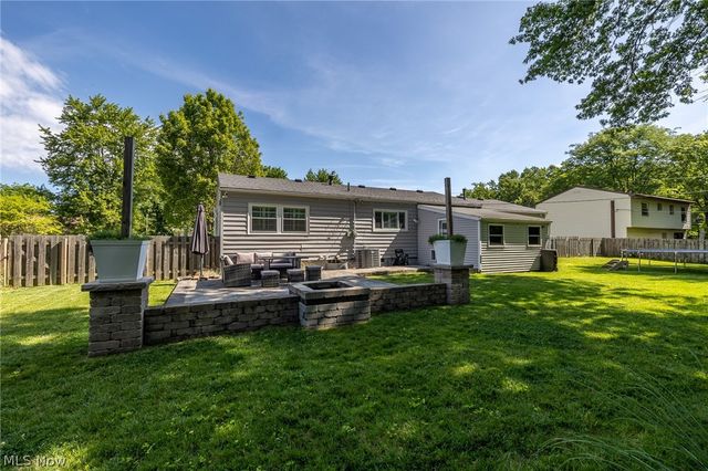 26905 Southwood Lane, Olmsted Twp, OH 44138