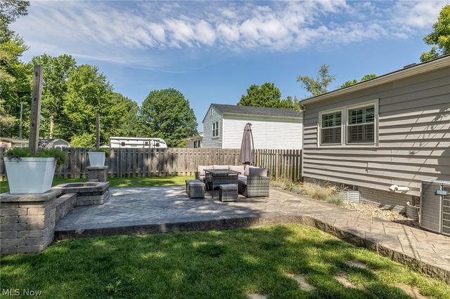 26905 Southwood Lane, Olmsted Twp, OH 44138