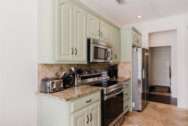 1503 S College Avenue, Decatur, TX 76234