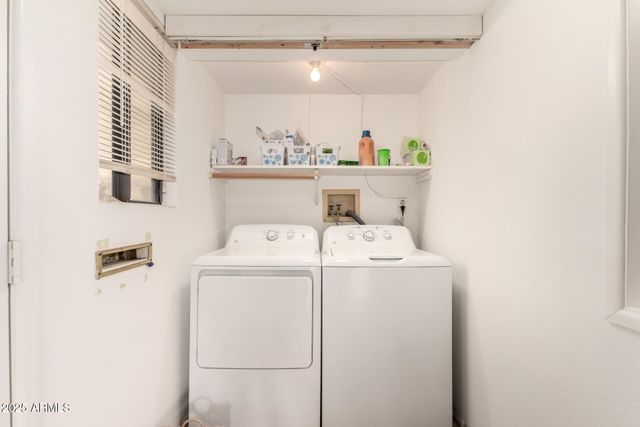 10641 W Oakmont Drive, Sun City, AZ 85351