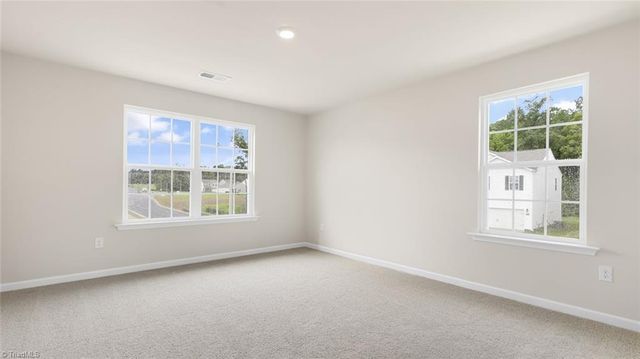 445 Falcon Lane, Winston-salem, NC 27295