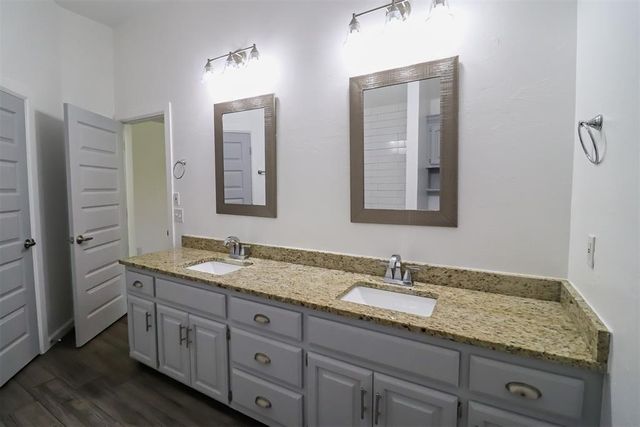 6001 SE 8th Street, Oklahoma City, OK 73110