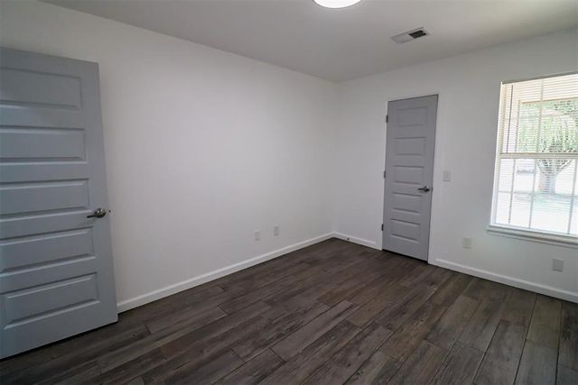 6001 SE 8th Street, Oklahoma City, OK 73110