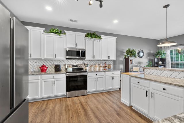 1052 Jouett Creek Drive, Lexington, KY 40509