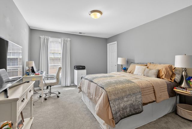 1052 Jouett Creek Drive, Lexington, KY 40509