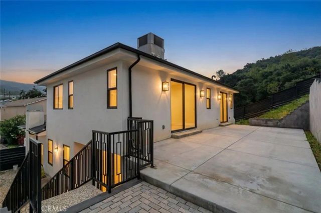 7416 Valaho Lane, Tujunga, CA 91042