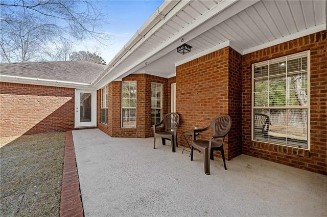 5424 Henning Drive, Mobile, AL 36619