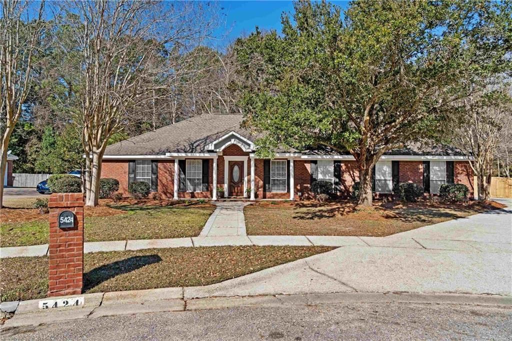 5424 Henning Drive, Mobile, AL 36619