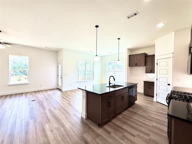 2857 Roe Deer Street, Springdale, AR 72762