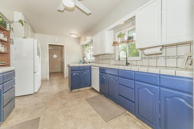 2836 N Arthur Avenue, Fresno, CA 93705