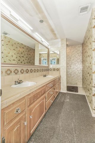2836 N Arthur Avenue, Fresno, CA 93705