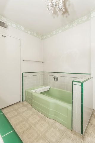 2836 N Arthur Avenue, Fresno, CA 93705