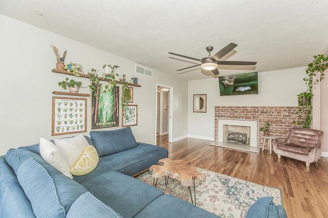 2836 N Arthur Avenue, Fresno, CA 93705