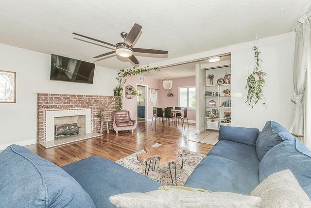 2836 N Arthur Avenue, Fresno, CA 93705