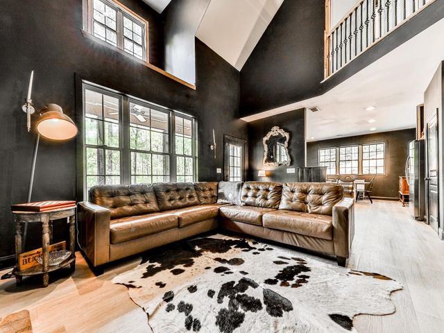 1141 Addington Lane, Waleska, GA 30183