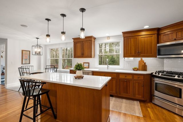 17 Janes Road, Boxford, MA 01921