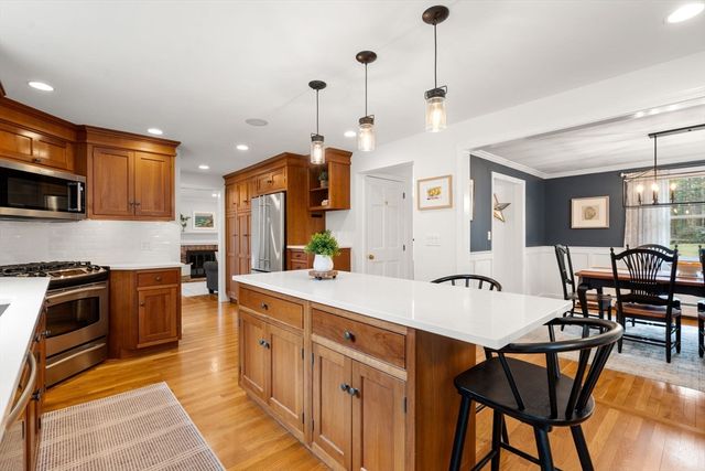 17 Janes Road, Boxford, MA 01921