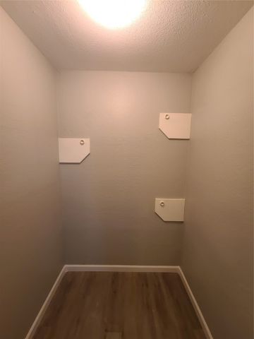 343 Spring Branch Lane, Kennedale, TX 76060