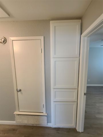 343 Spring Branch Lane, Kennedale, TX 76060