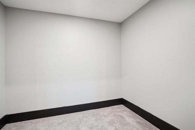 4012 Keagles Crossing, Cedar Falls, IA 50613