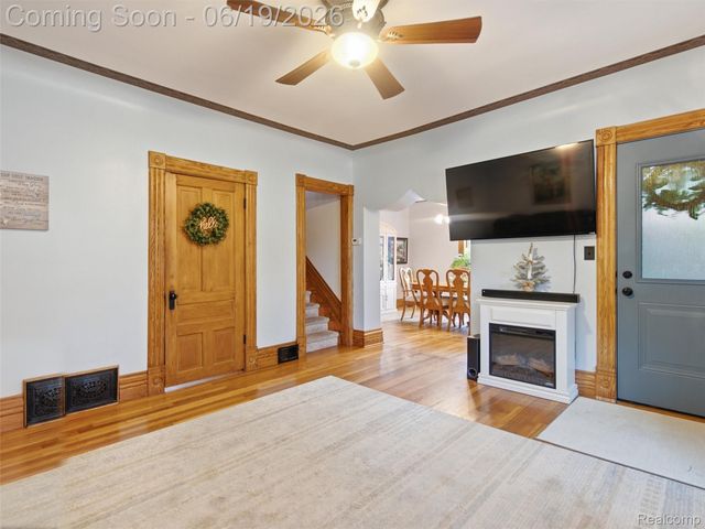 53633 Chesterfield Road, Chesterfield Township, MI 48051