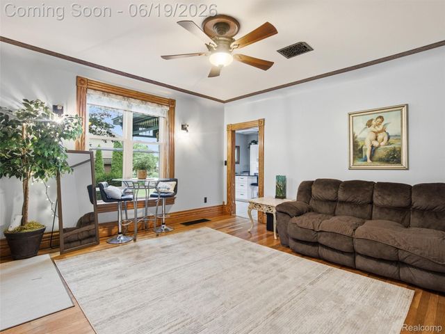 53633 Chesterfield Road, Chesterfield Township, MI 48051