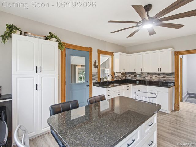 53633 Chesterfield Road, Chesterfield Township, MI 48051