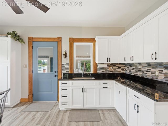 53633 Chesterfield Road, Chesterfield Township, MI 48051