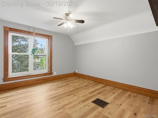 53633 Chesterfield Road, Chesterfield Township, MI 48051