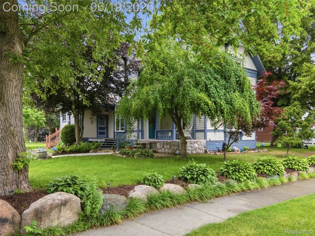 53633 Chesterfield Road, Chesterfield Township, MI 48051