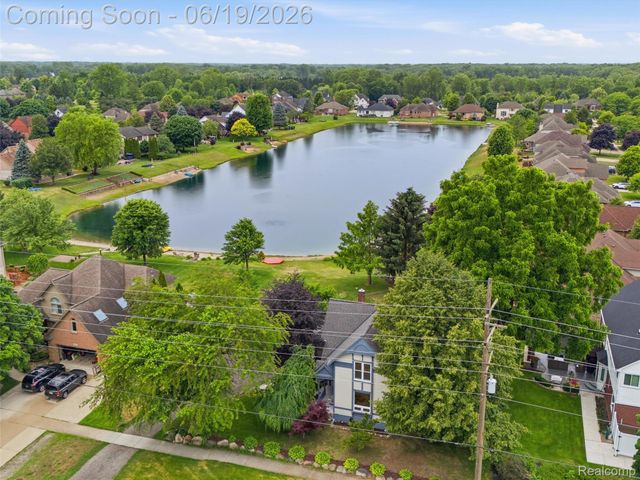 53633 Chesterfield Road, Chesterfield Township, MI 48051