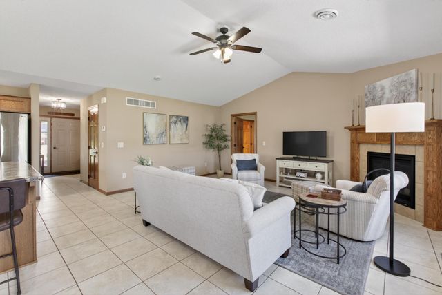 902 16th Street N, Princeton, MN 55371