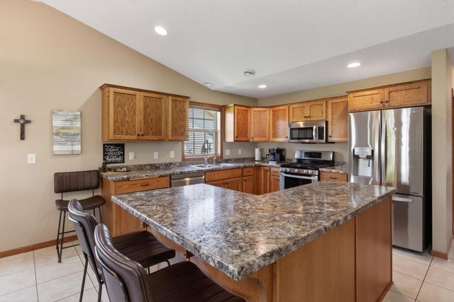 902 16th Street N, Princeton, MN 55371