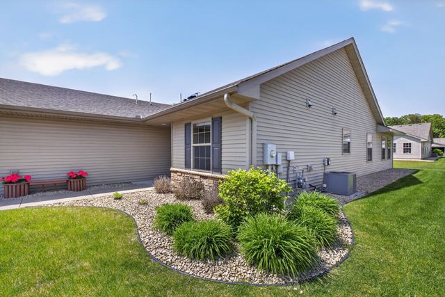 902 16th Street N, Princeton, MN 55371