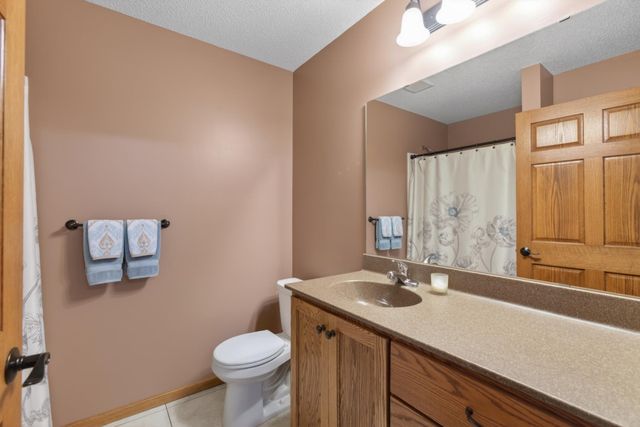 902 16th Street N, Princeton, MN 55371