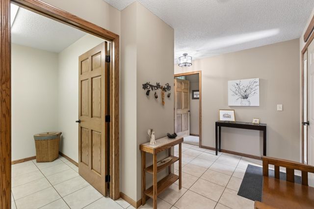 902 16th Street N, Princeton, MN 55371