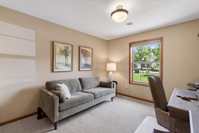 902 16th Street N, Princeton, MN 55371