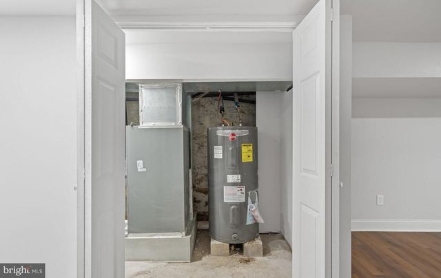 4847 FAIRMOUNT AVE, Philadelphia, PA 19139