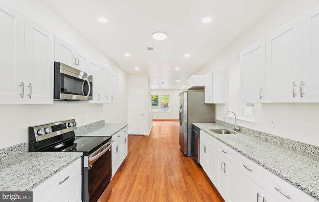 4847 FAIRMOUNT AVE, Philadelphia, PA 19139