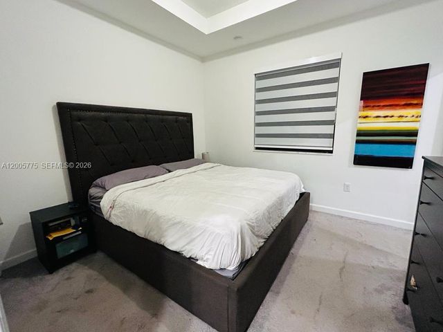 784 NE 206th Ter 784, Miami, FL 33179