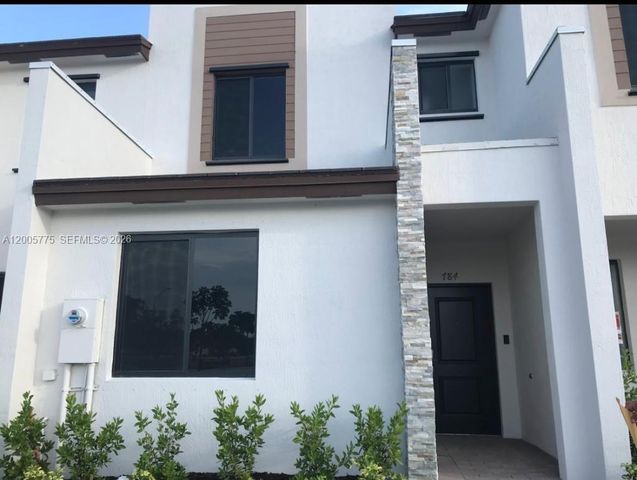 784 NE 206th Ter 784, Miami, FL 33179