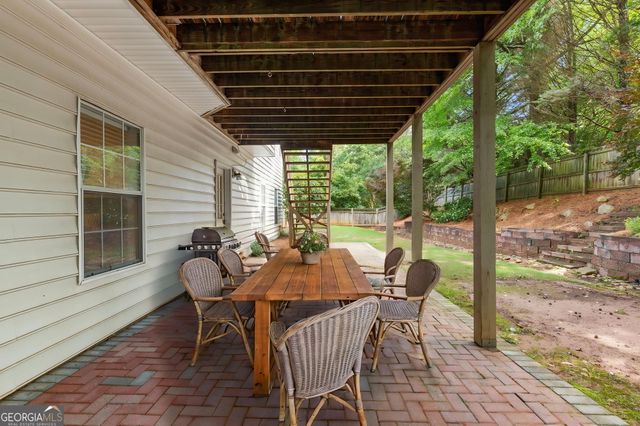 215 Mamie Court, Alpharetta, GA 30004