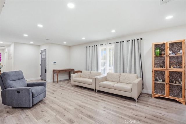 418 E Margarita Road, Rialto, CA 92376