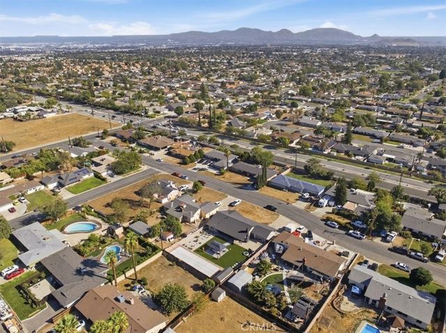 418 E Margarita Road, Rialto, CA 92376