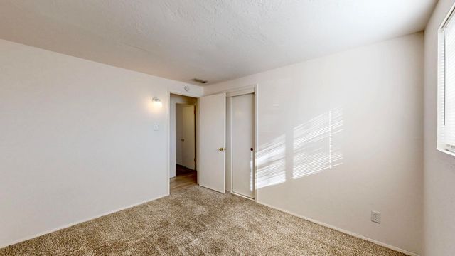 1601 54th Street NW, Albuquerque, NM 87105