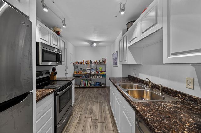 4400 Hillcrest Drive 704, Hollywood, FL 33021