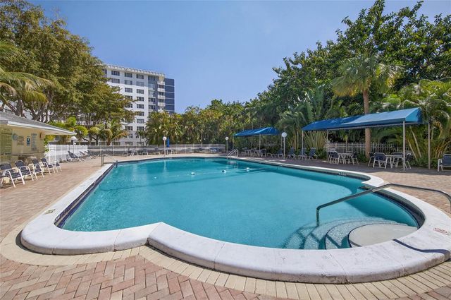 4400 Hillcrest Drive 704, Hollywood, FL 33021