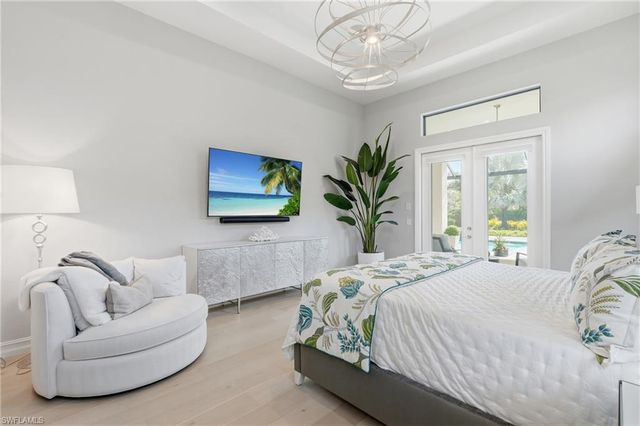 3120 Livorno LN, Naples, FL 34114